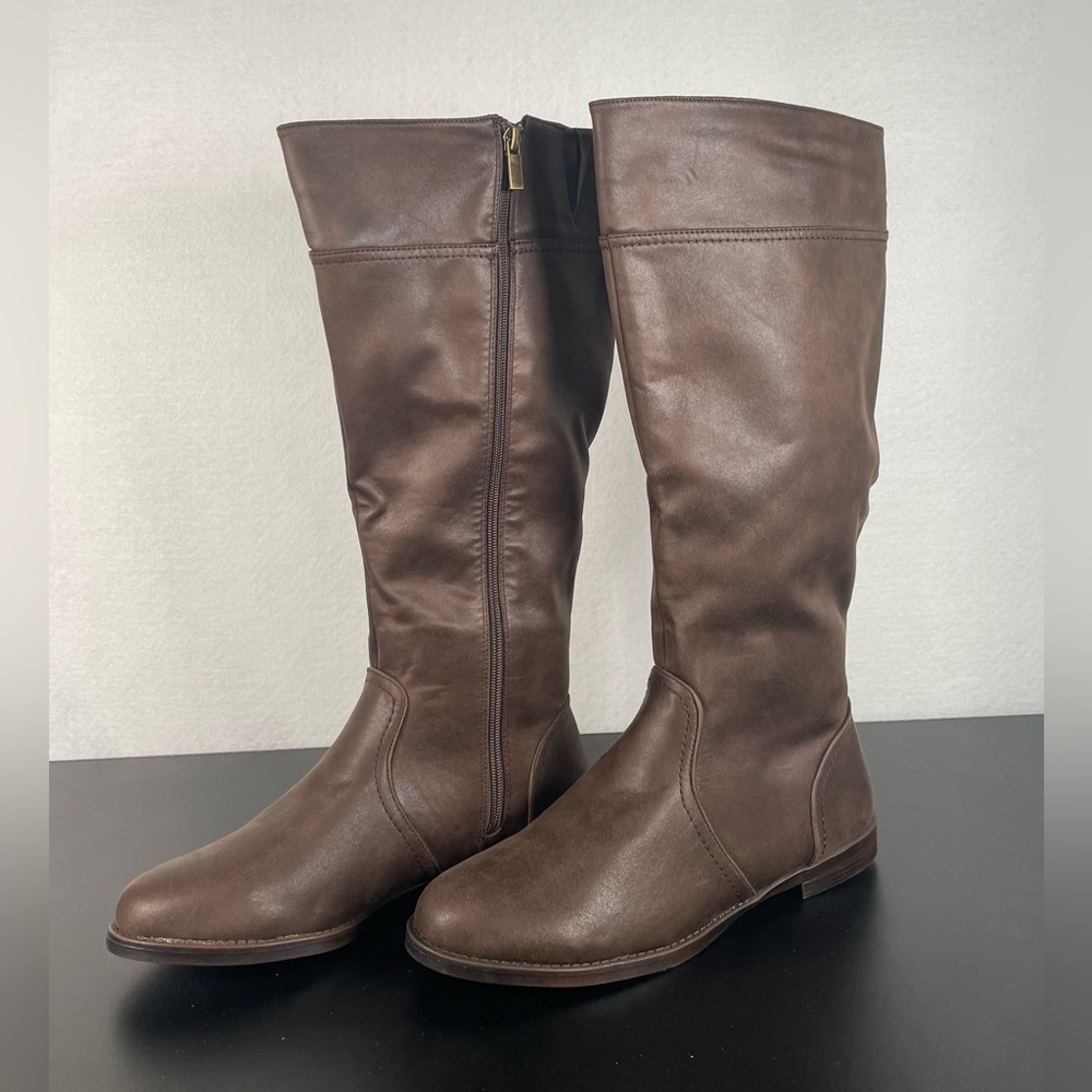 Woman Bella Vitaly Boots Brown Leather Size 10WW New